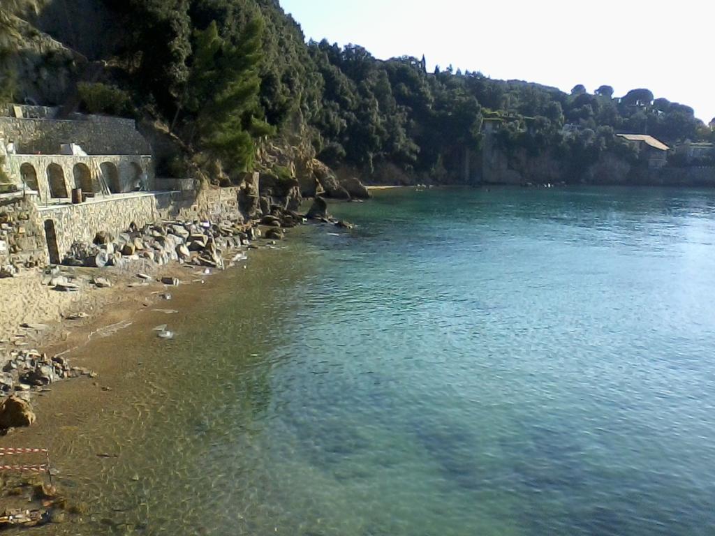 Casa A Nell'antico Borgo Ferienhaus Lerici