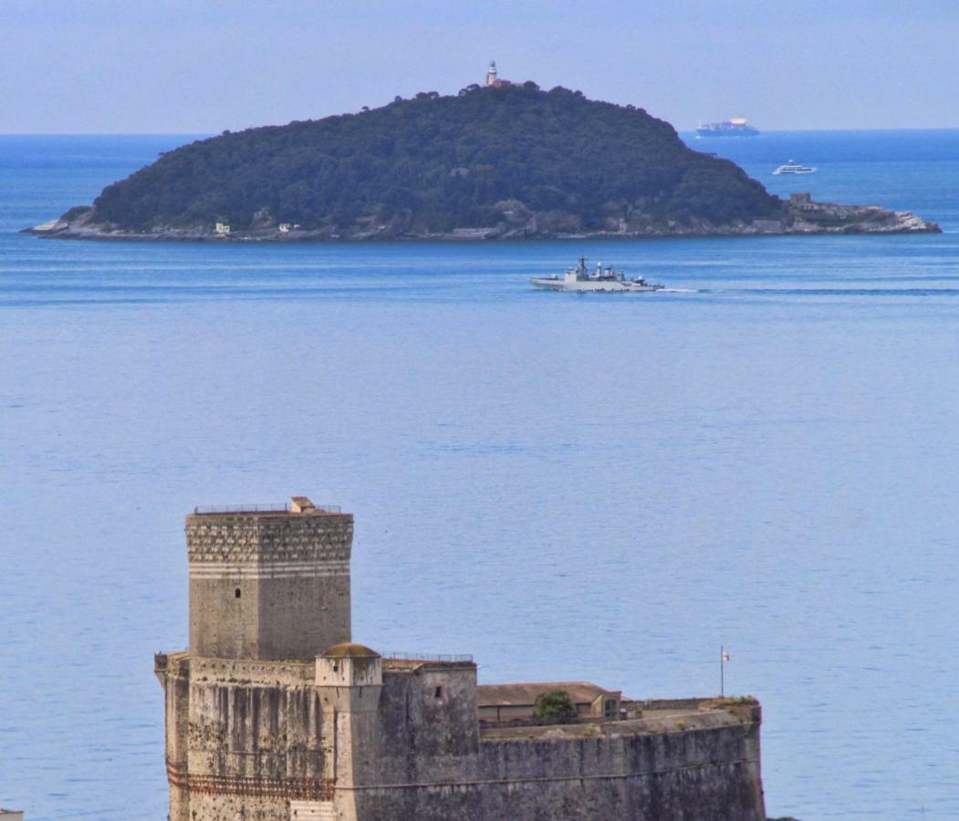 Casa A Nell'antico Borgo Holiday home Lerici